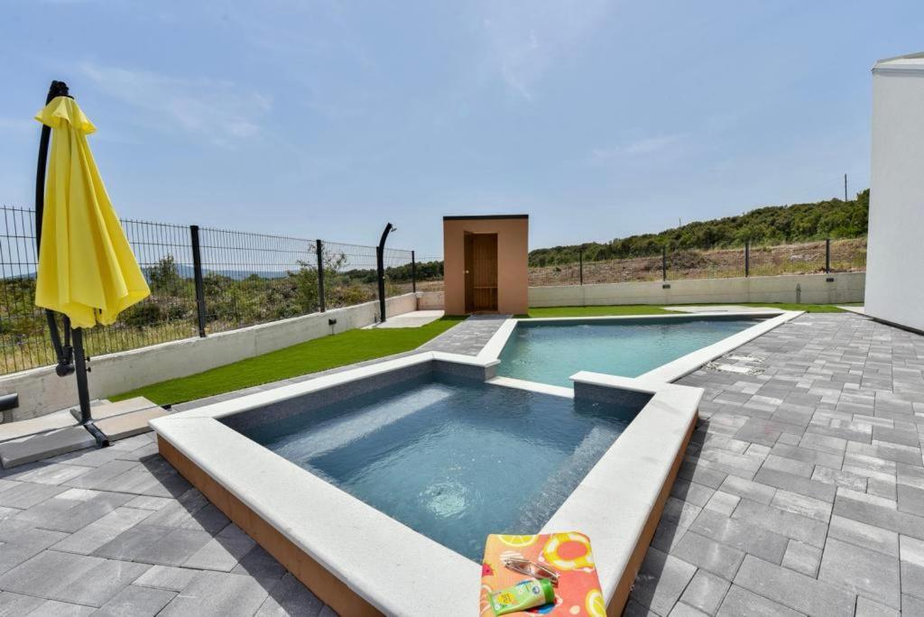 Villa Silente Sukošan 外观 照片